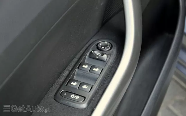 PEUGEOT 308 SW 120 VTi Premium