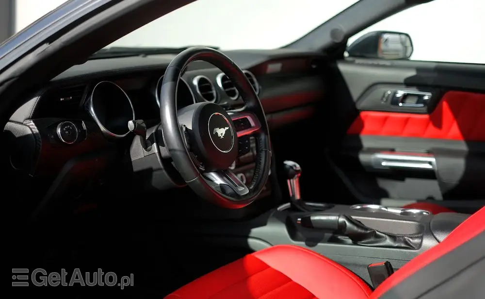 FORD Mustang 2.3 Eco Boost