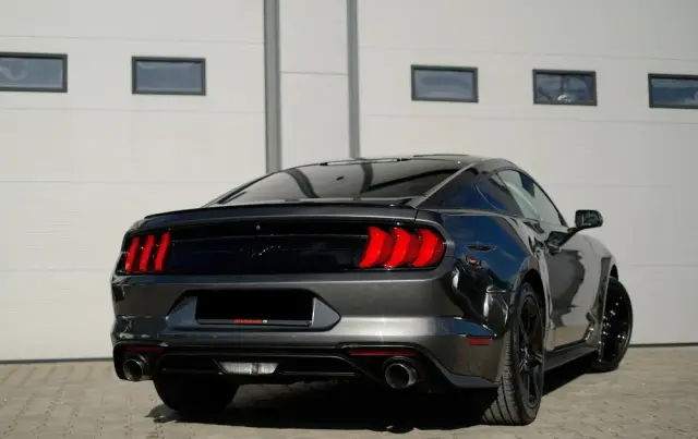 FORD Mustang 2.3 Eco Boost