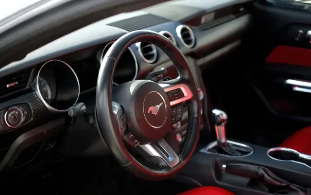 FORD Mustang 2.3 Eco Boost