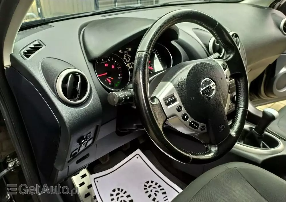NISSAN Qashqai 1.6 Acenta
