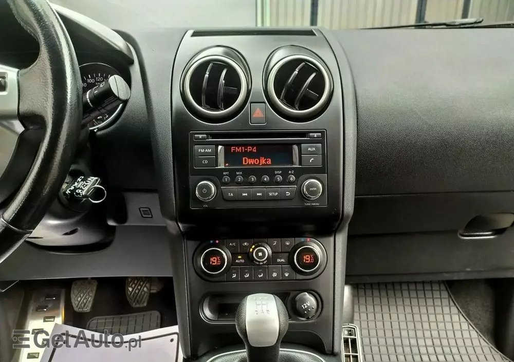 NISSAN Qashqai 1.6 Acenta