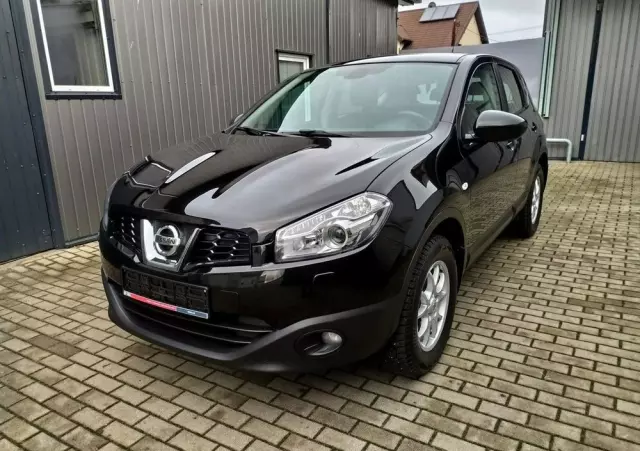 NISSAN Qashqai 1.6 Acenta