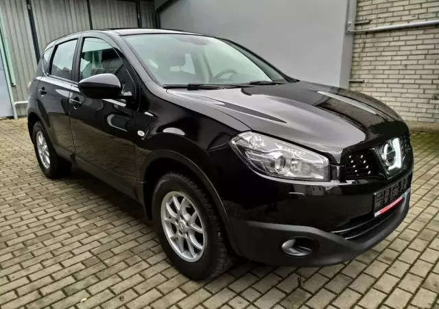 NISSAN Qashqai 1.6 Acenta