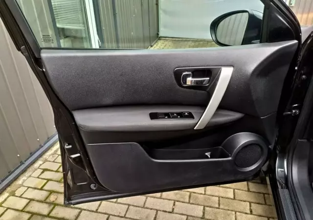 NISSAN Qashqai 1.6 Acenta