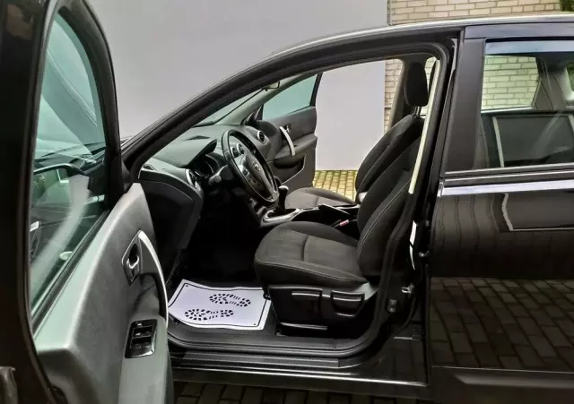 NISSAN Qashqai 1.6 Acenta