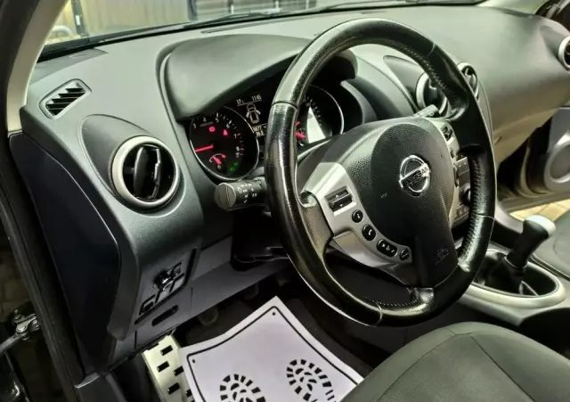 NISSAN Qashqai 1.6 Acenta