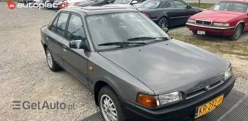 MAZDA 323 