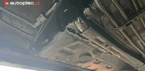 MAZDA 323 