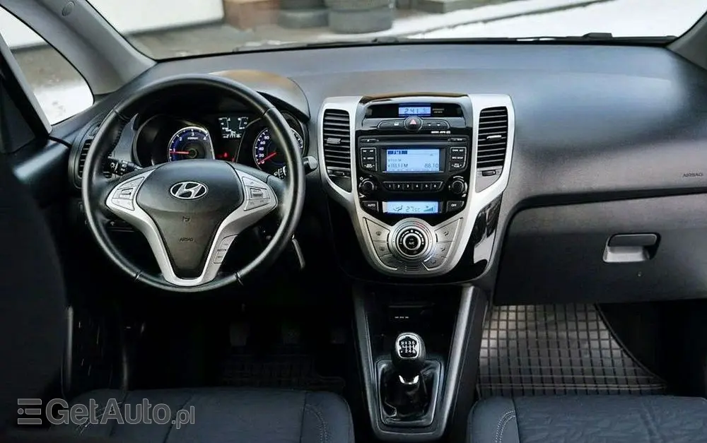 HYUNDAI Ix20 