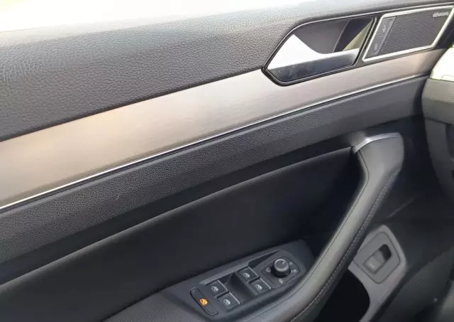 VOLKSWAGEN Passat 2.0 TDI BMT 4Mot Highline DSG