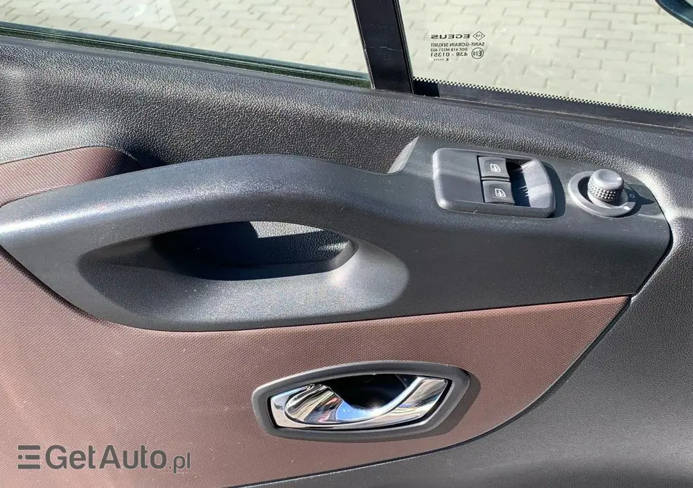 FIAT Talento Trafic Renault 