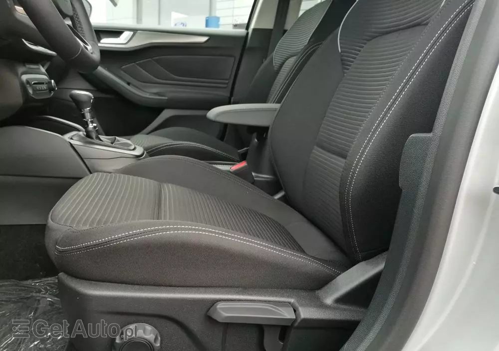 FORD Focus 1.0 EcoBoost Titanium