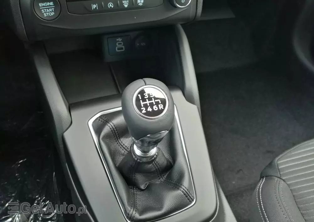 FORD Focus 1.0 EcoBoost Titanium