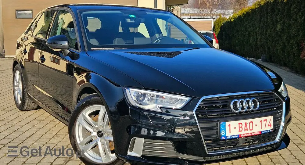AUDI A3 Sportback 2.0 TDI (clean diesel) quattro S tronic Attraction