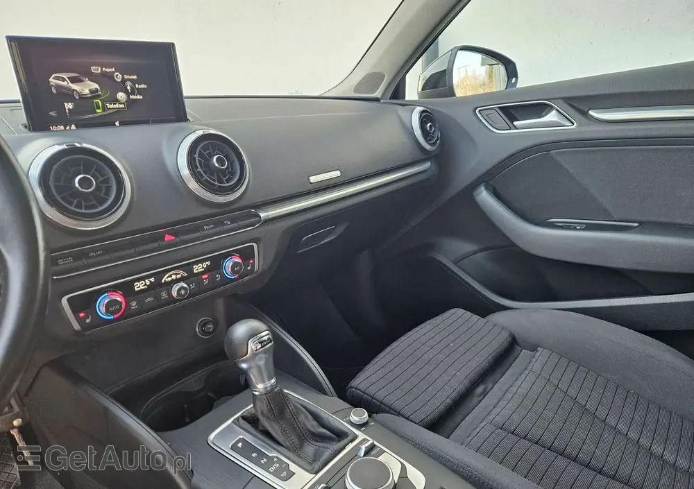 AUDI A3 Sportback 2.0 TDI (clean diesel) quattro S tronic Attraction