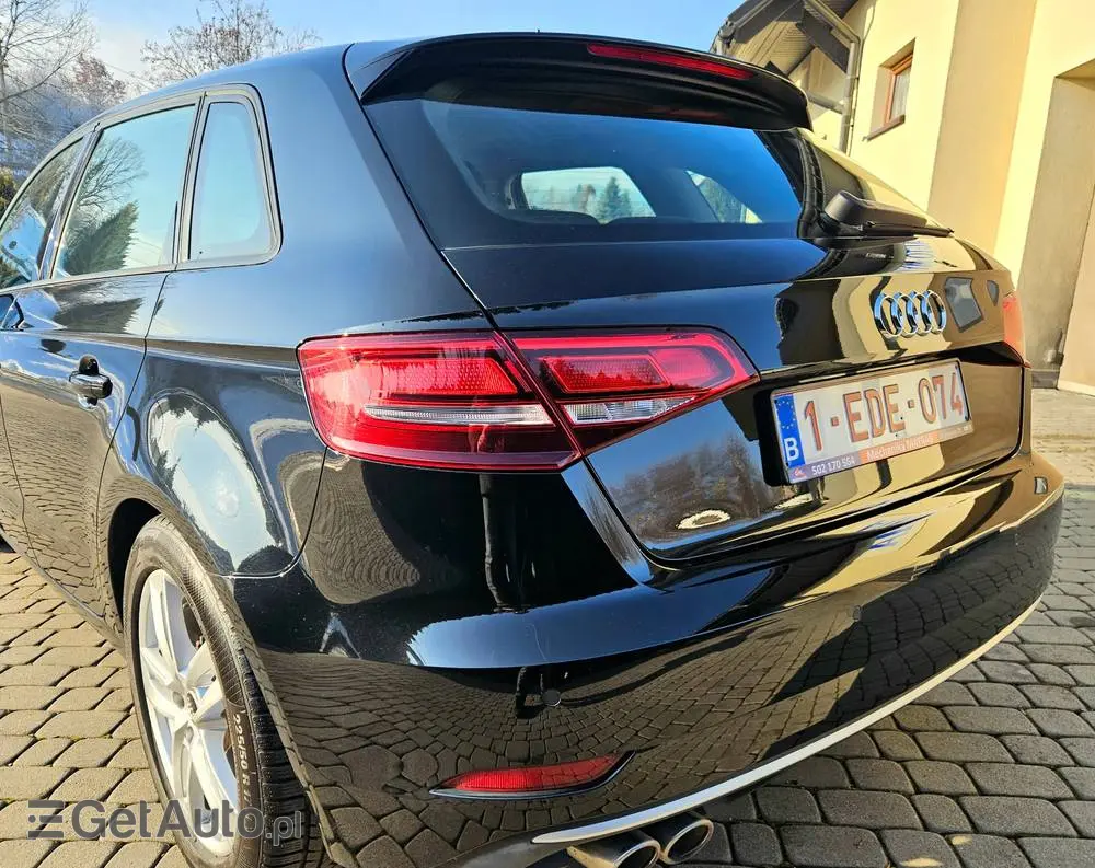 AUDI A3 Sportback 2.0 TDI (clean diesel) quattro S tronic Attraction