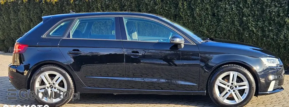 AUDI A3 Sportback 2.0 TDI (clean diesel) quattro S tronic Attraction