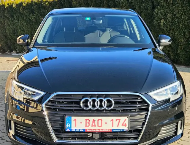 AUDI A3 Sportback 2.0 TDI (clean diesel) quattro S tronic Attraction