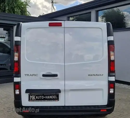 RENAULT Trafic 
