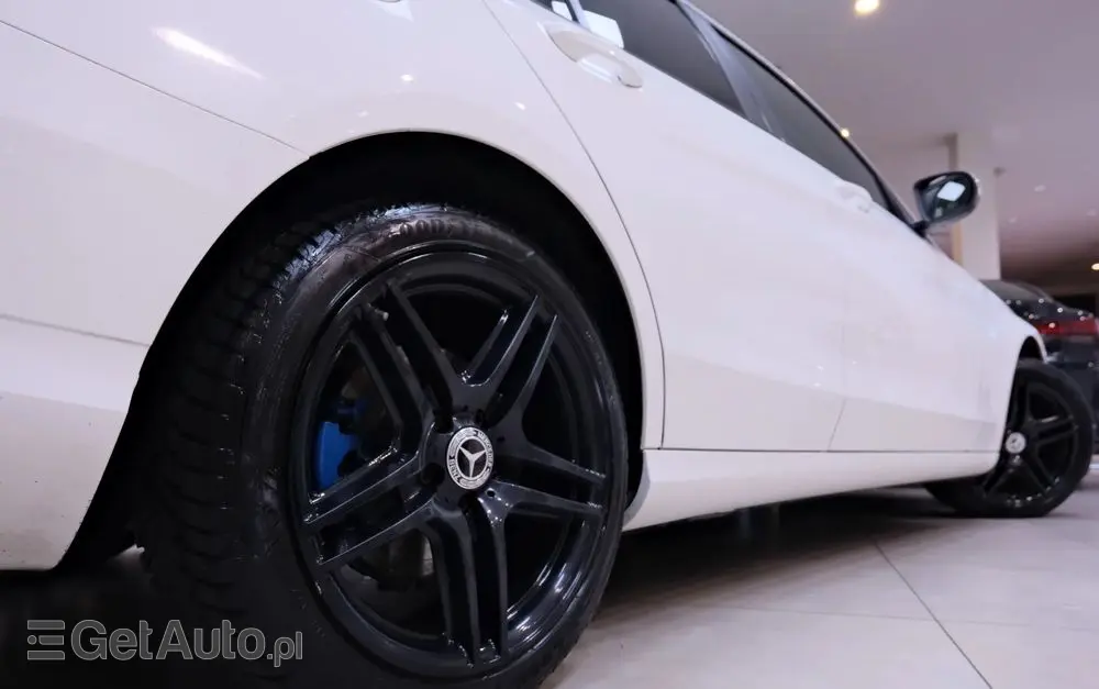 MERCEDES-BENZ Klasa C 180 (BlueTEC) d