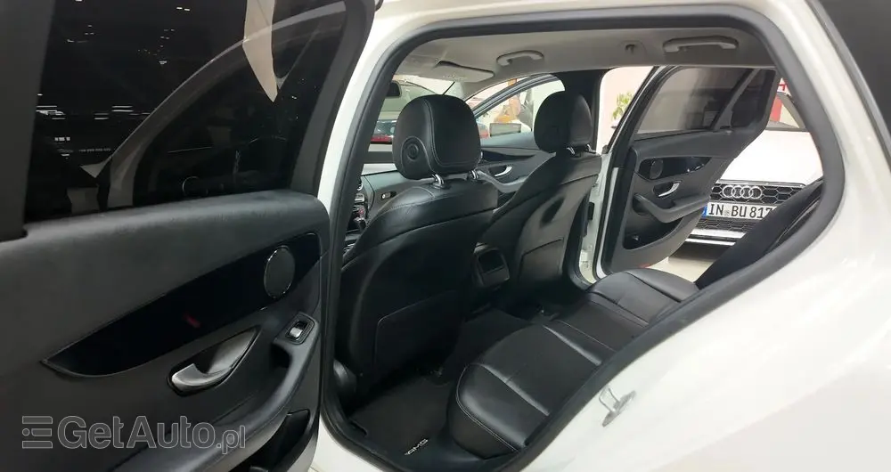 MERCEDES-BENZ Klasa C 180 (BlueTEC) d