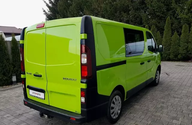 RENAULT Trafic 