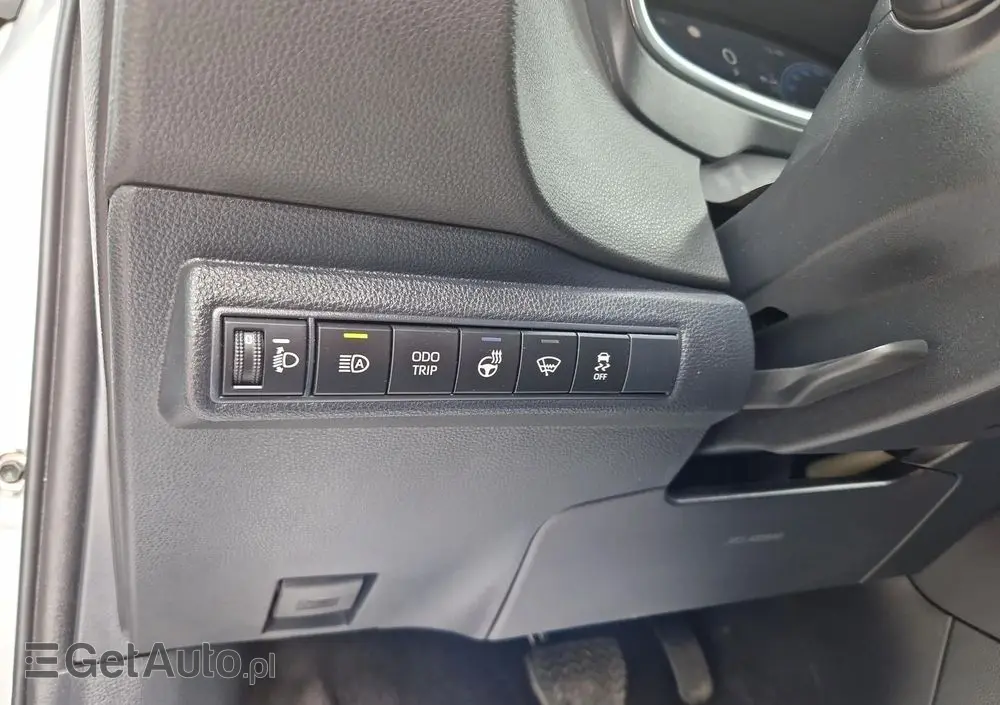 TOYOTA Corolla 1.8 Hybrid Comfort