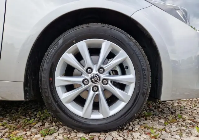 TOYOTA Corolla 1.8 Hybrid Comfort