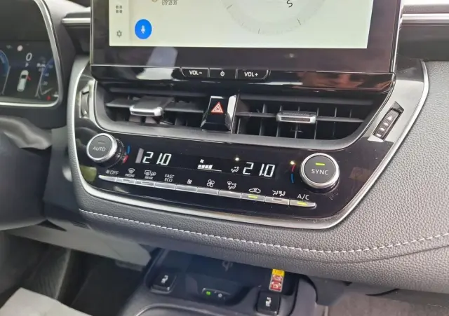 TOYOTA Corolla 1.8 Hybrid Comfort