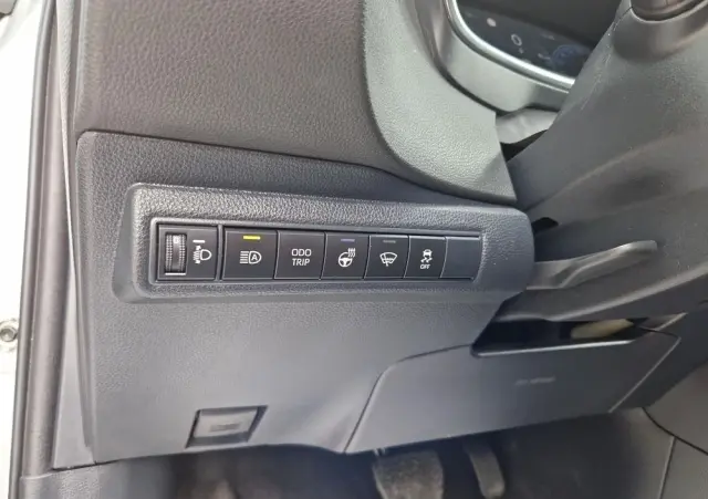 TOYOTA Corolla 1.8 Hybrid Comfort