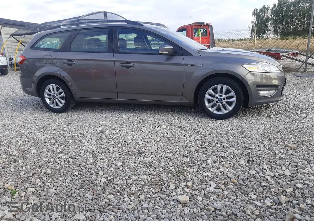 FORD Mondeo Turnier 2.0 TDCi Ambiente
