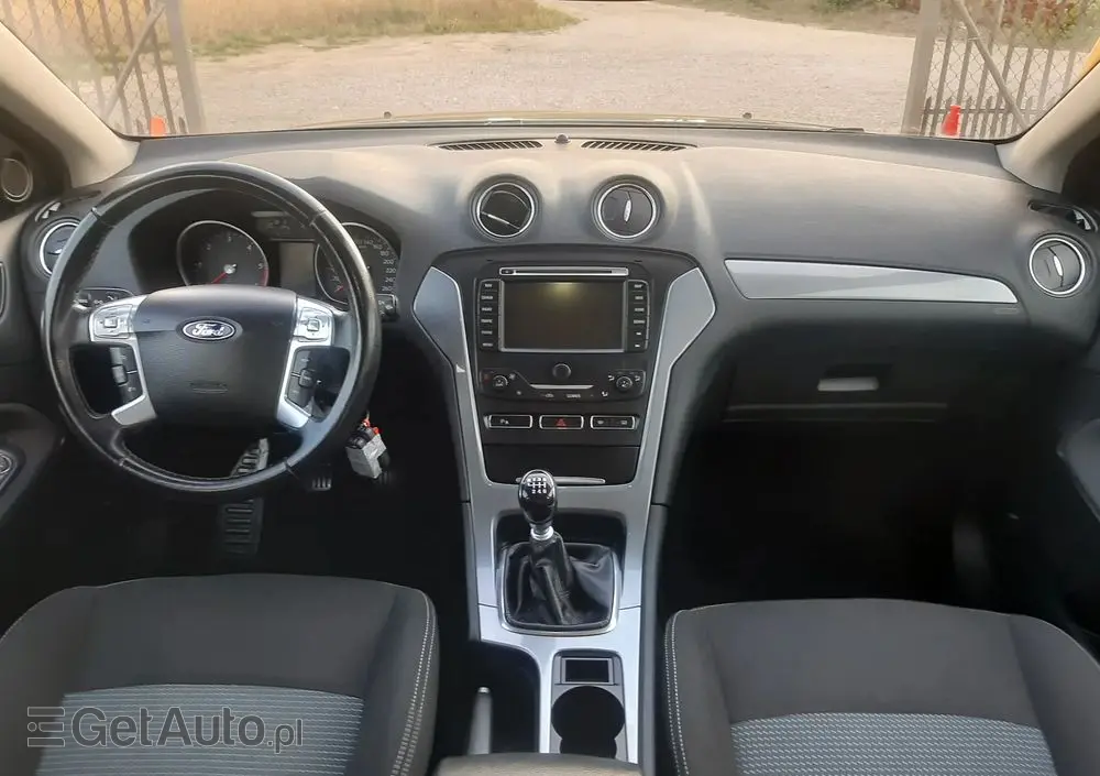 FORD Mondeo Turnier 2.0 TDCi Ambiente