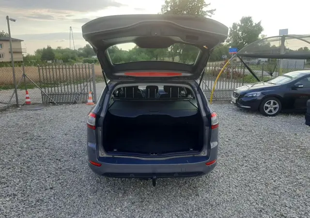 FORD Mondeo Turnier 2.0 TDCi Ambiente