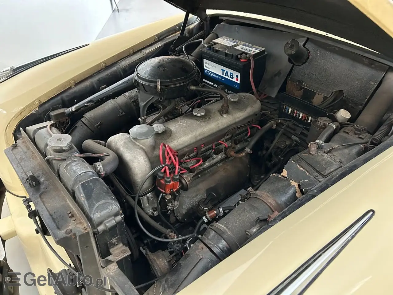 MERCEDES-BENZ 220 Ponton 