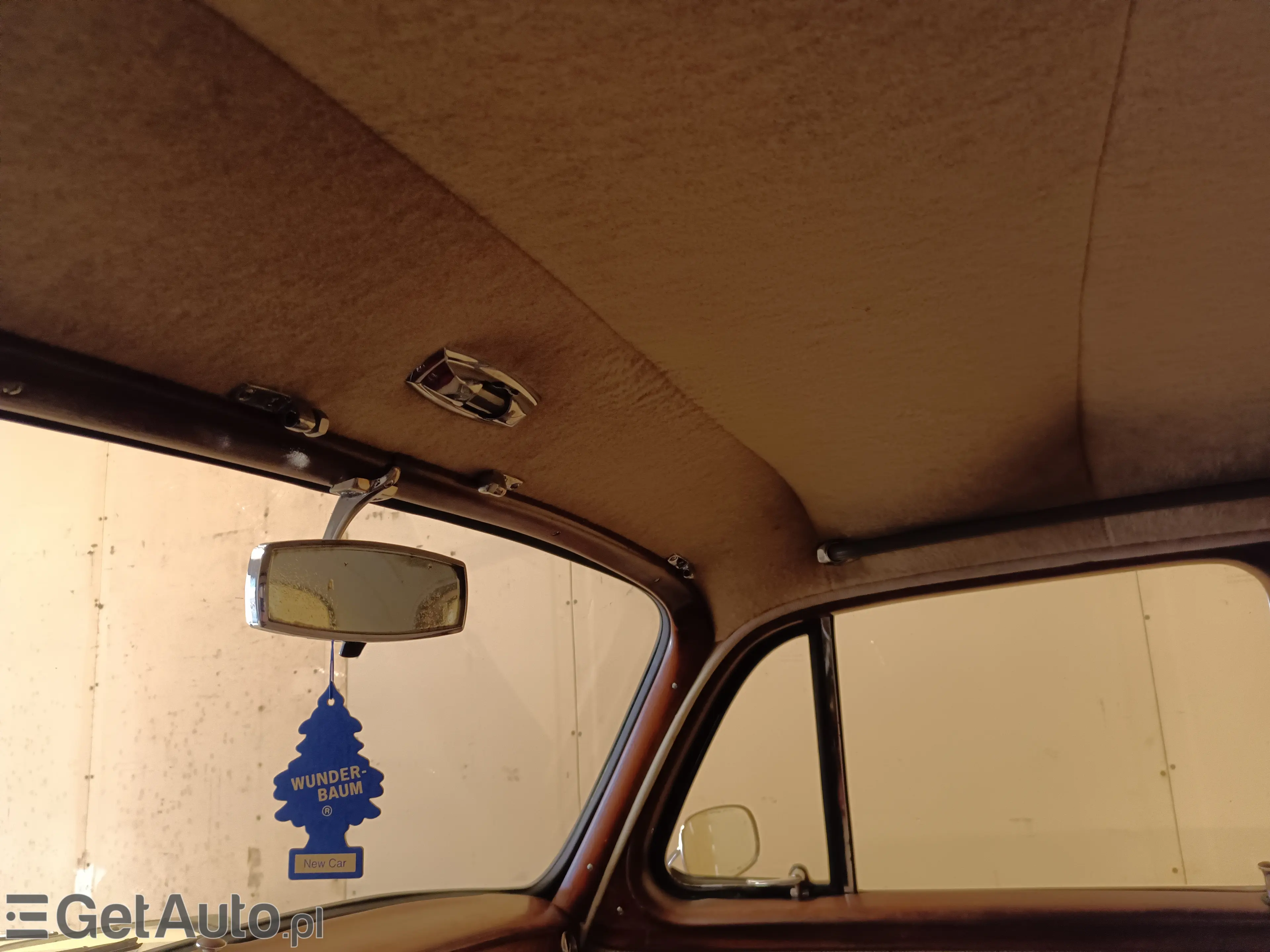 MERCEDES-BENZ 220 Ponton 