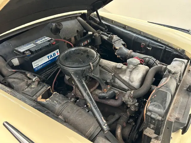 MERCEDES-BENZ 220 Ponton 