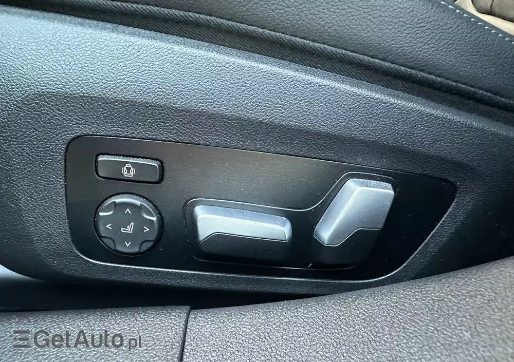 BMW Seria 4 430i xDrive M Sport sport