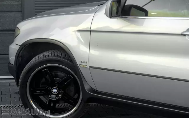 BMW X5 4.4i