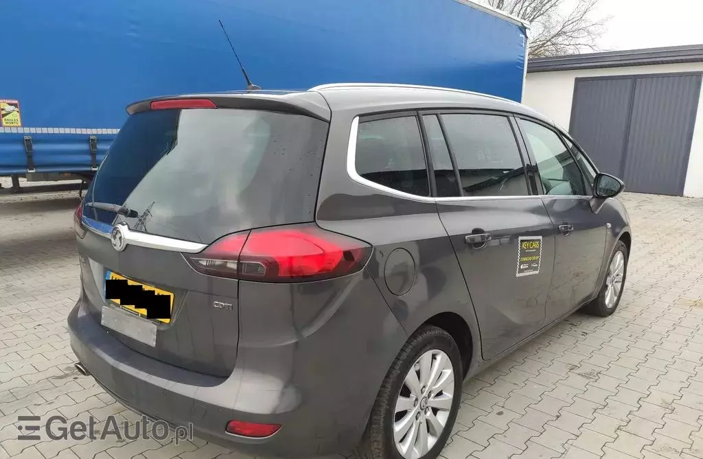 OPEL Zafira 