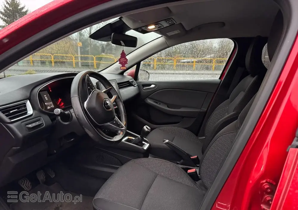 RENAULT Clio 1.0 TCe Intens