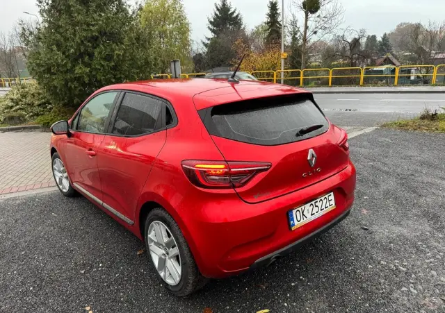 RENAULT Clio 1.0 TCe Intens