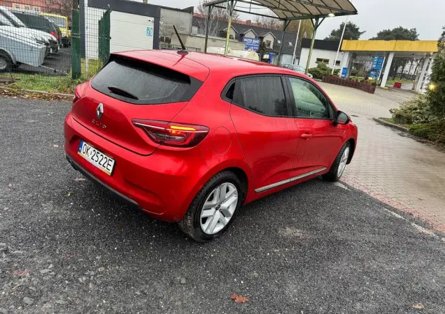 RENAULT Clio 1.0 TCe Intens