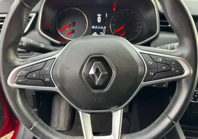 RENAULT Clio 1.0 TCe Intens