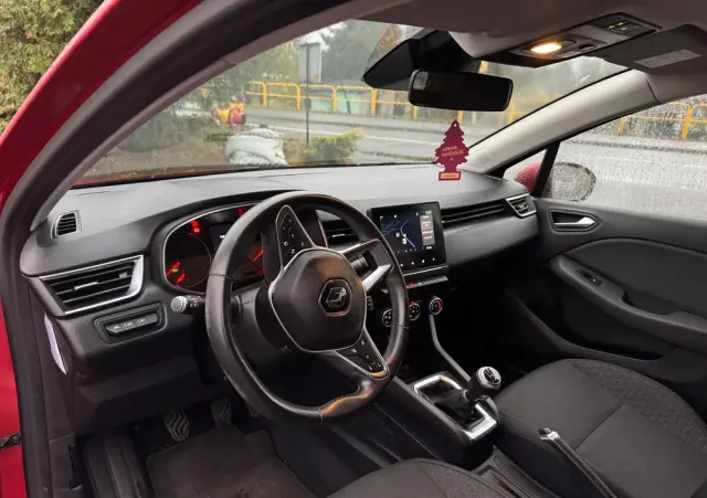 RENAULT Clio 1.0 TCe Intens