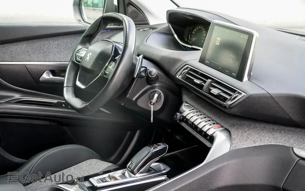 PEUGEOT 3008 BlueHDi 120 EAT6 Stop & Start Allure