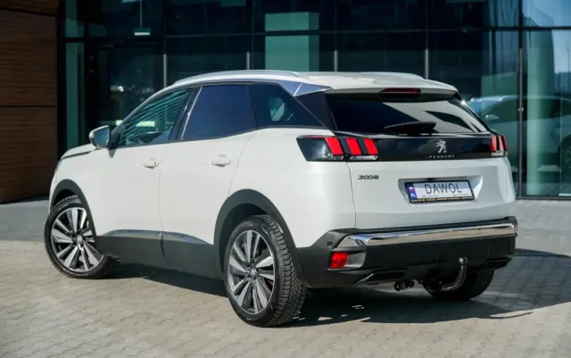 PEUGEOT 3008 BlueHDi 120 EAT6 Stop & Start Allure