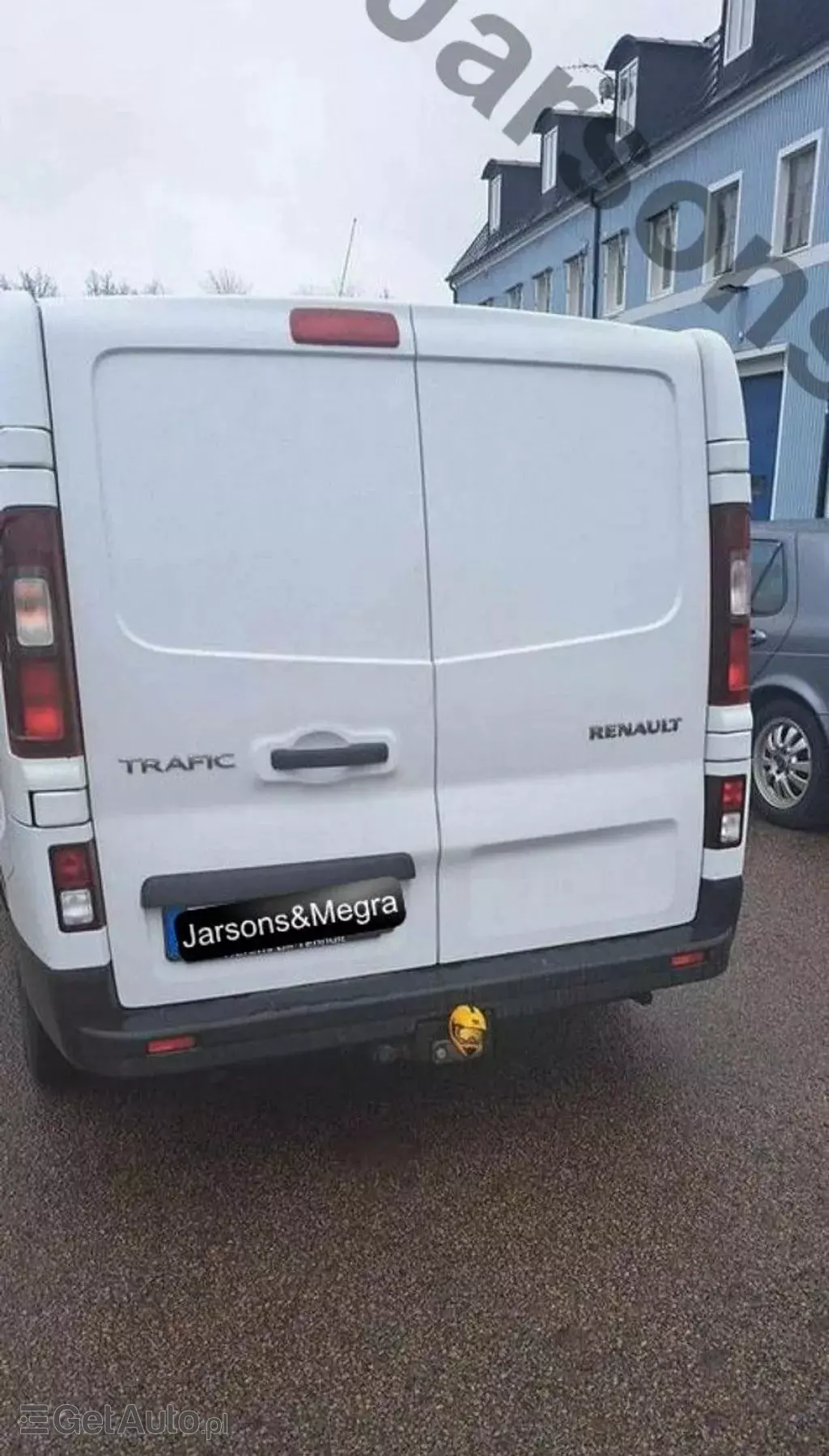 RENAULT Trafic 