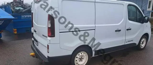 RENAULT Trafic 