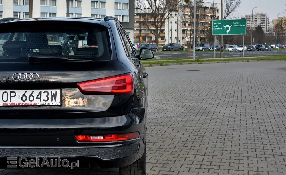 AUDI Q3 
